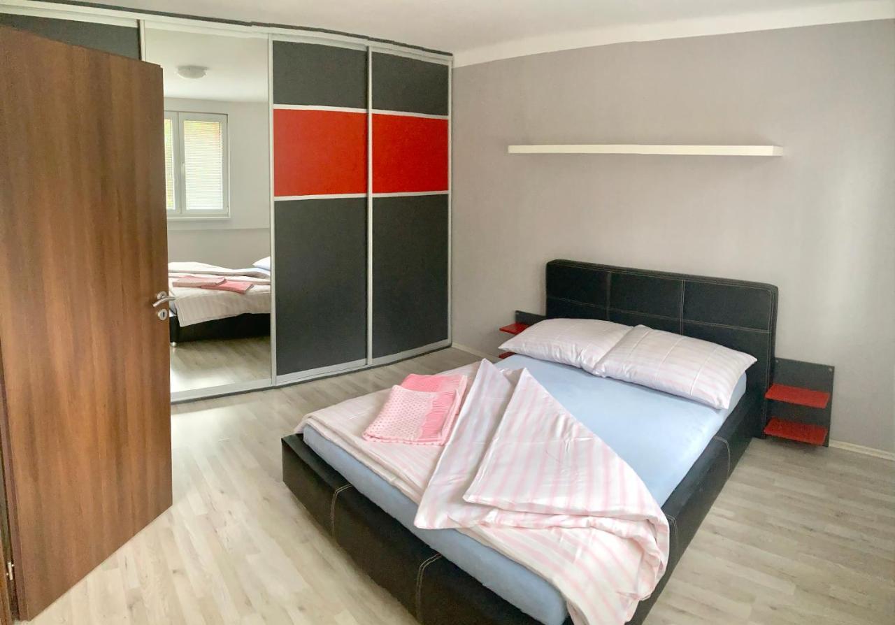 Byt Marie 10Min To The Square Чешка Будьовица Екстериор снимка