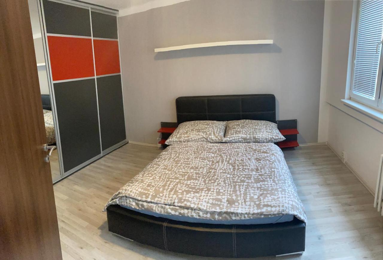 Byt Marie 10Min To The Square Чешка Будьовица Екстериор снимка